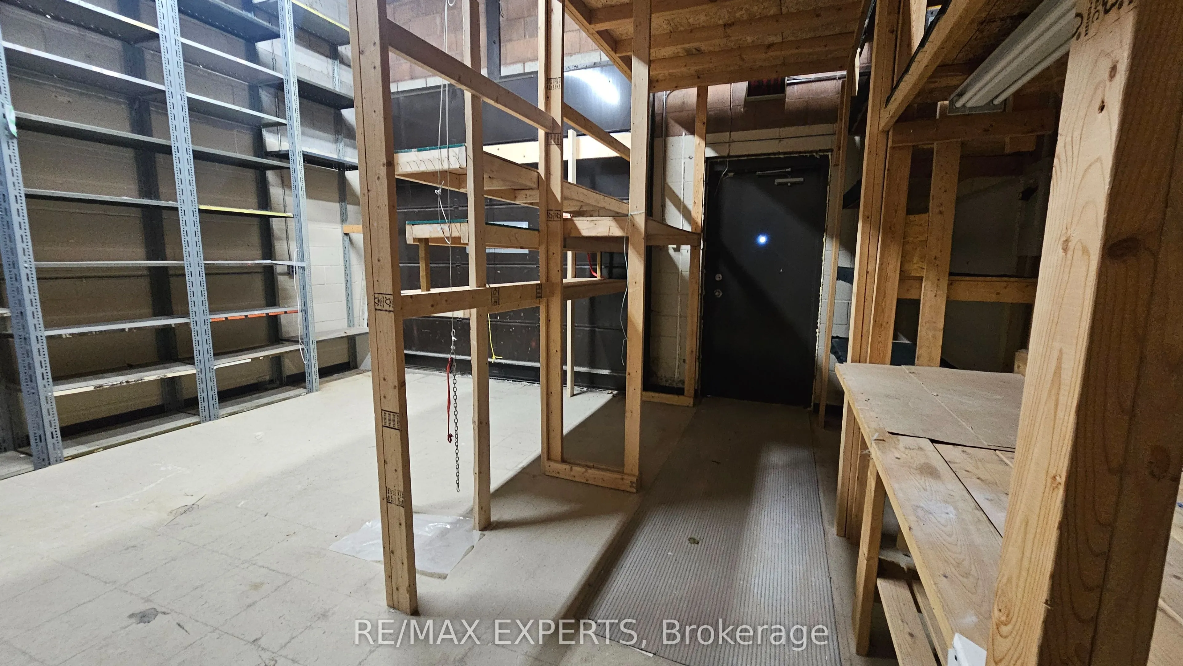 400 Esna Park Drive, #10