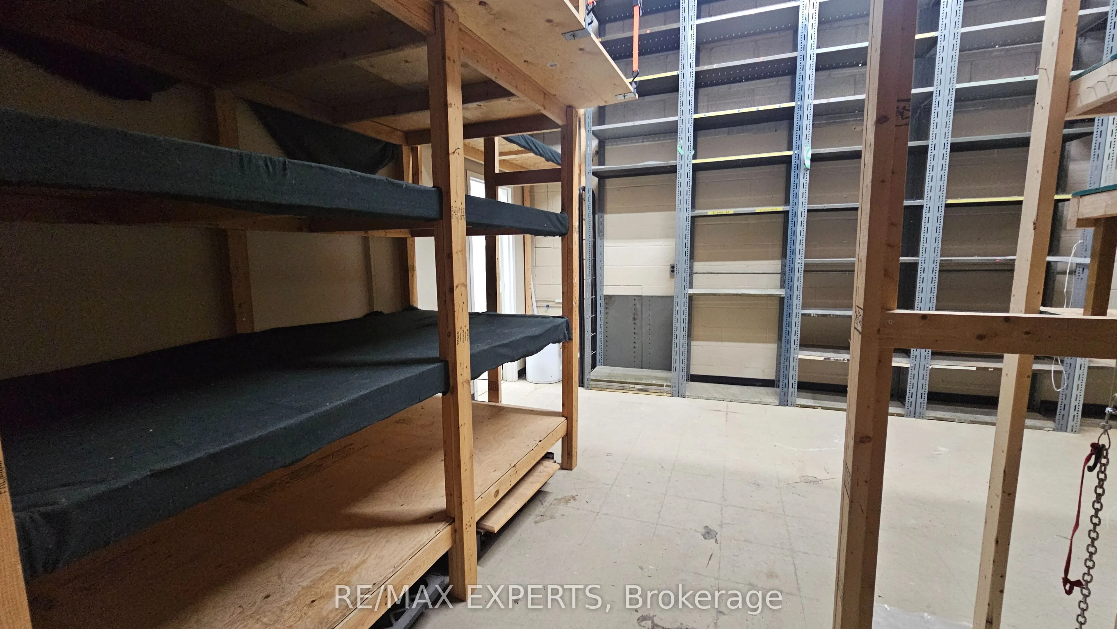 400 Esna Park Drive, #10