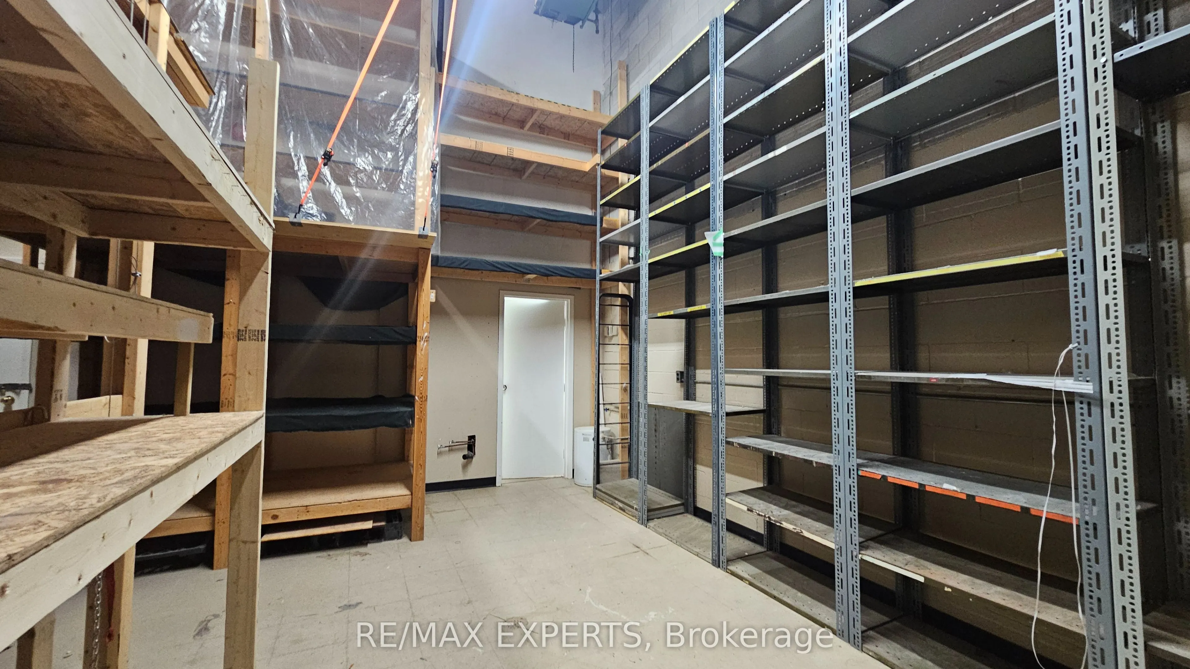 400 Esna Park Drive, #10