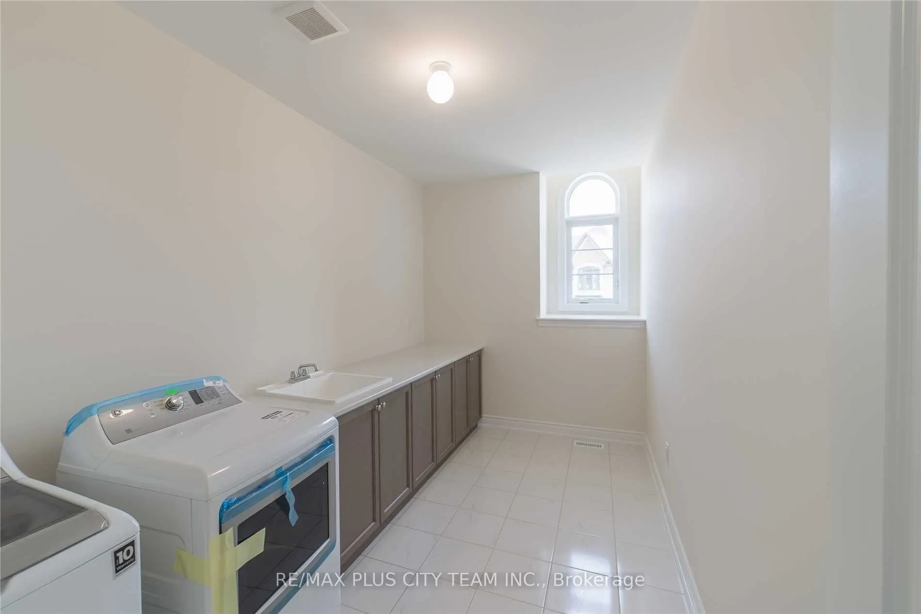 31 Grace Lake Court