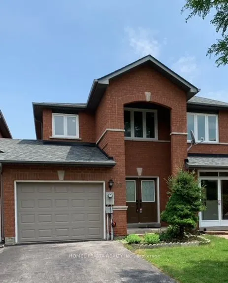 37 Breezeway Crescent