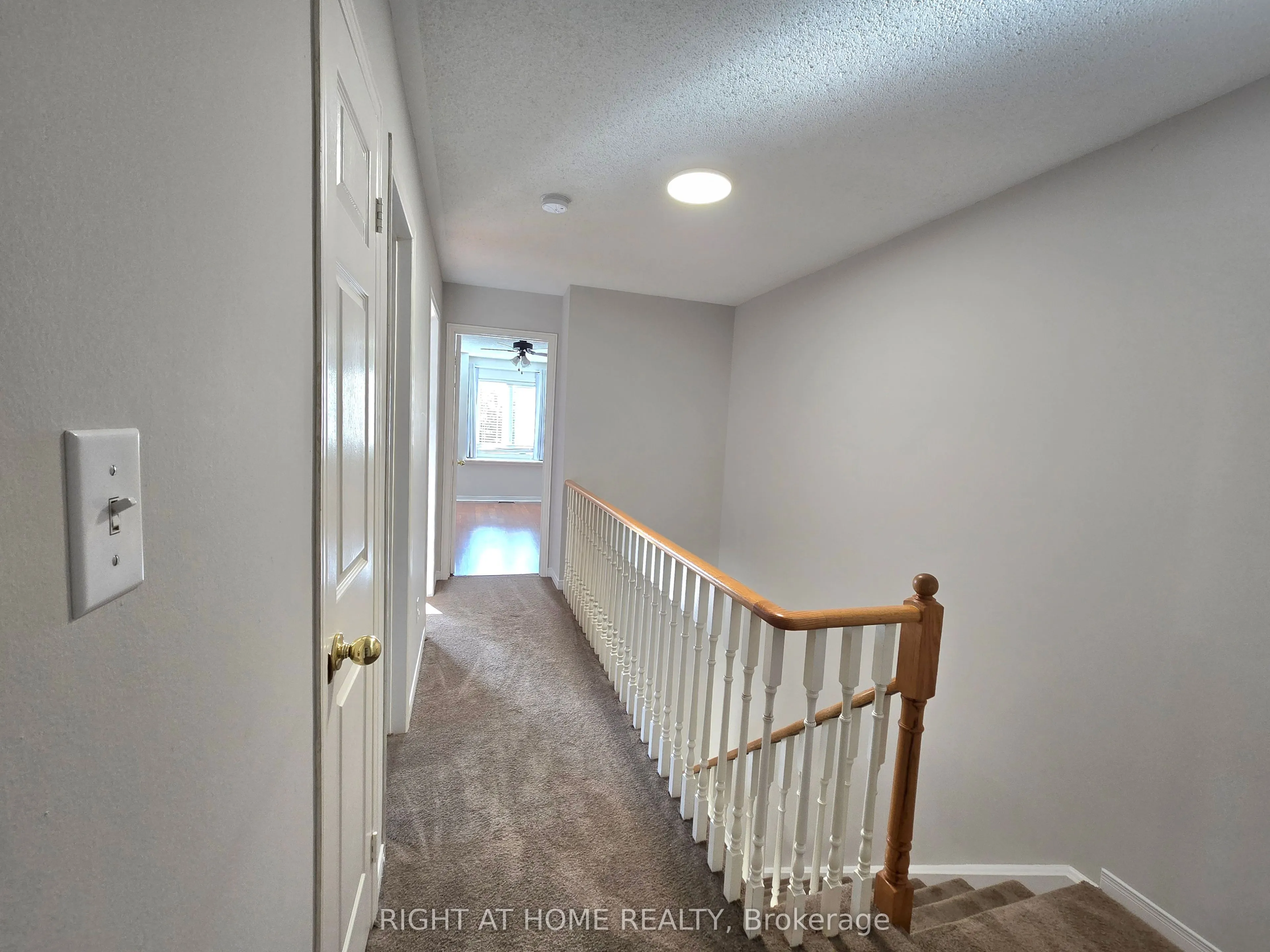 649 Walpole Crescent