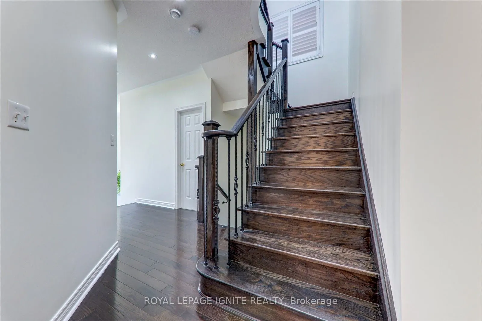 127 Noah's Farm Trail