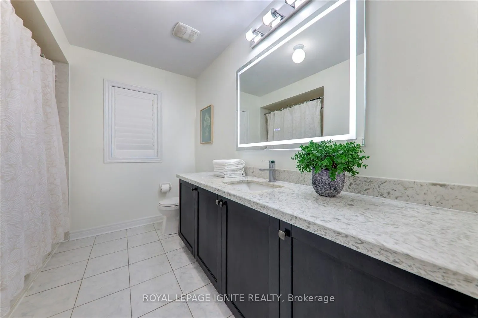 127 Noah's Farm Trail