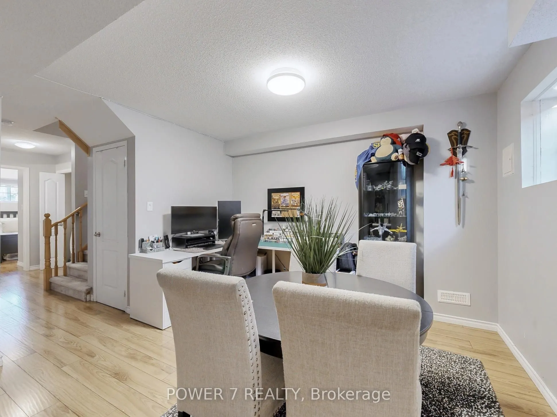 379 White's Hill Avenue
