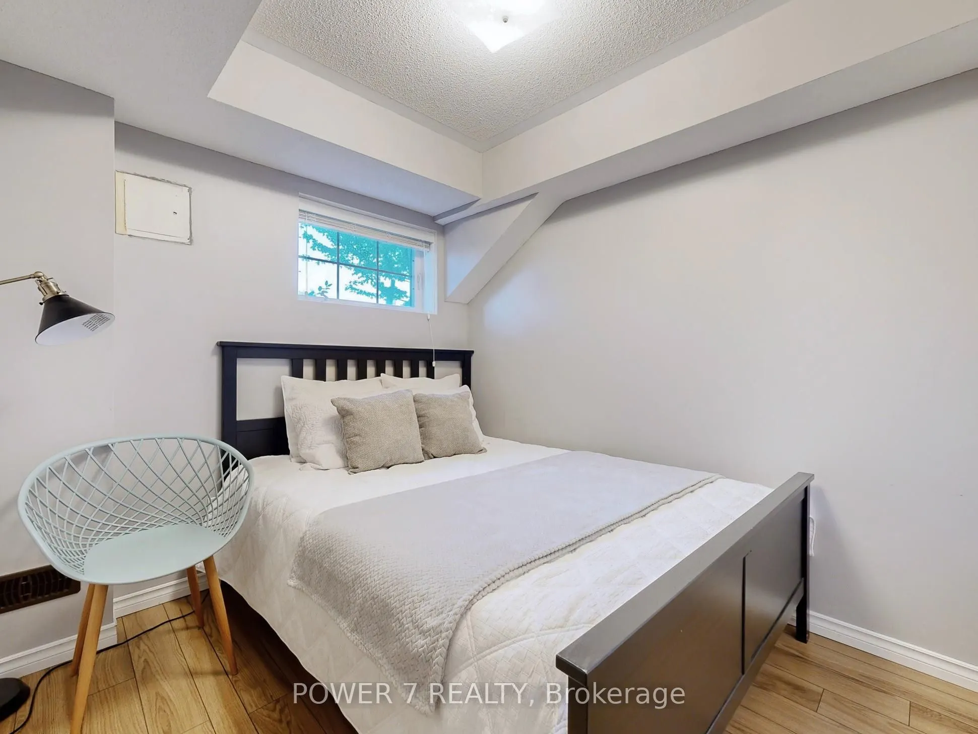 379 White's Hill Avenue