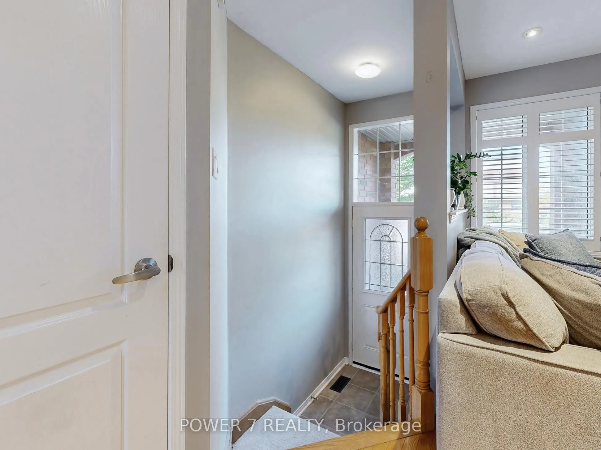 379 White's Hill Avenue