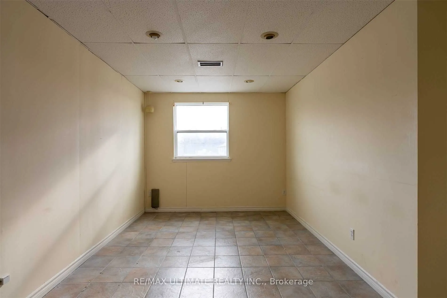 4418 Highway 7 Street E, #203