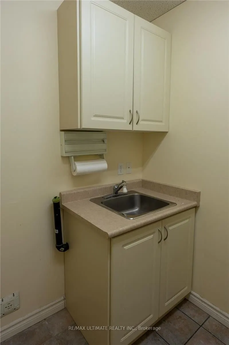 4418 Highway 7 Street E, #203