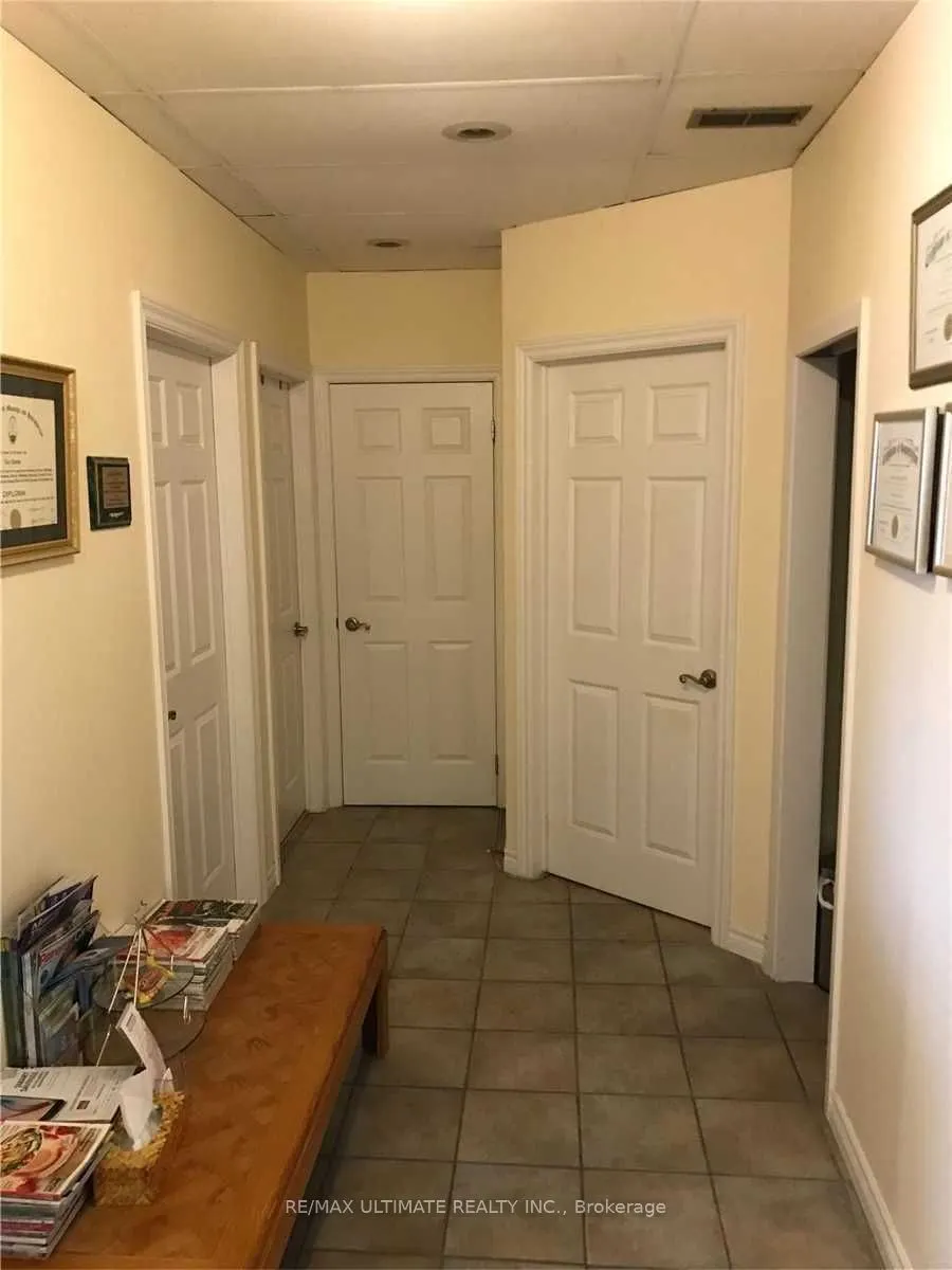 4418 Highway 7 Street E, #203