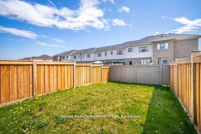 53 Clifford Crescent
