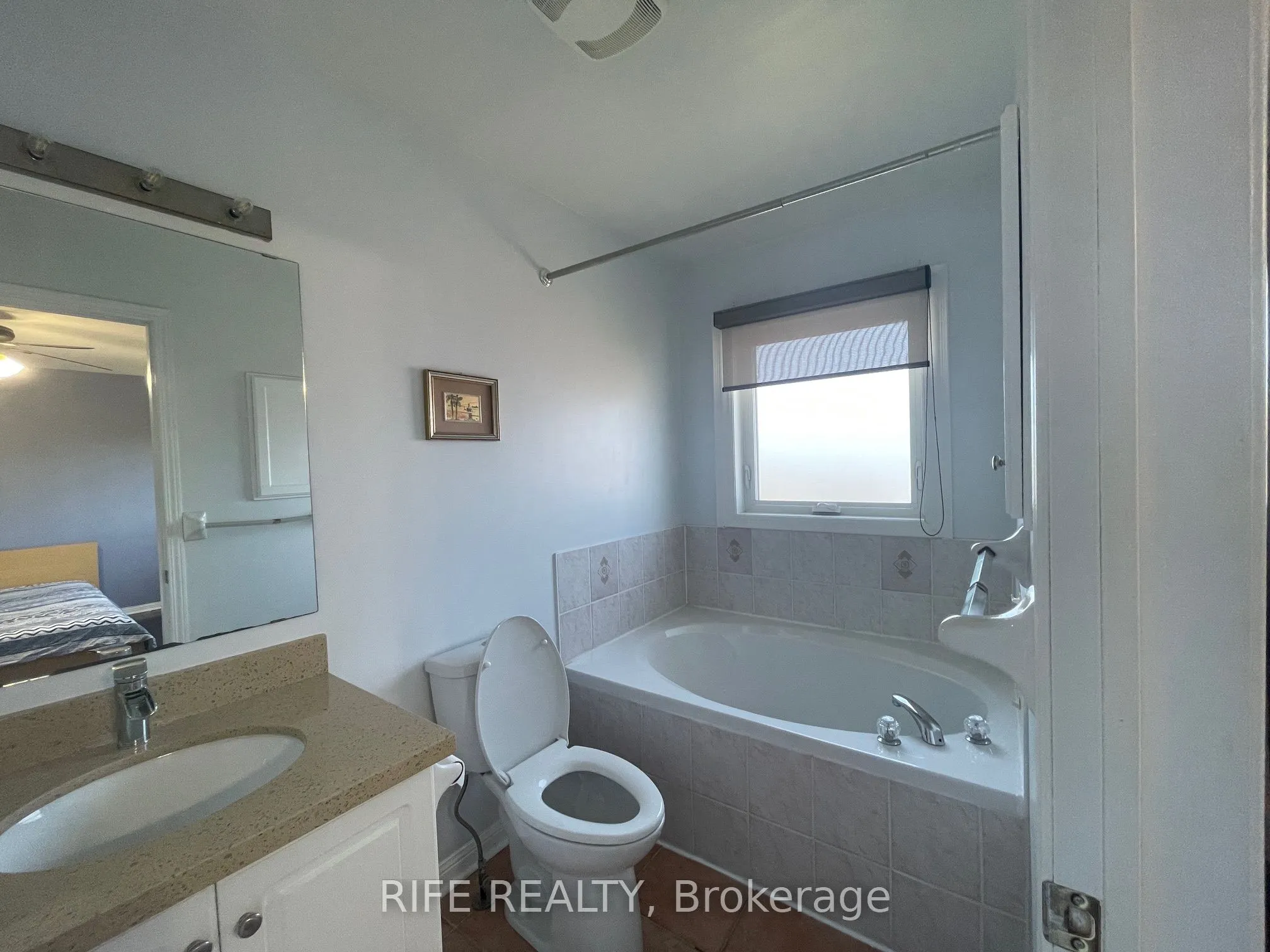 156 Town Centre Boulevard, #Main