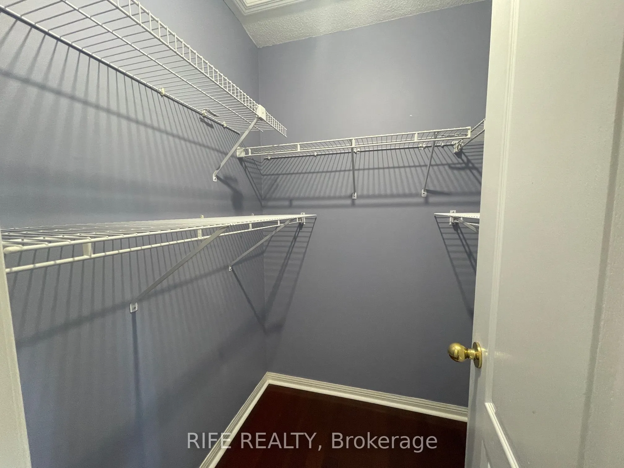 156 Town Centre Boulevard, #Main