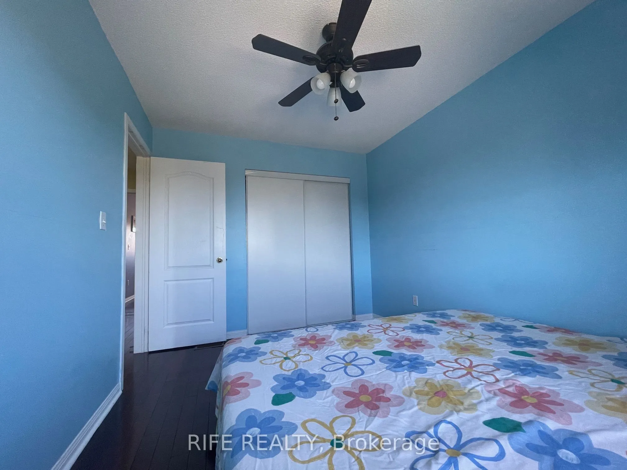 156 Town Centre Boulevard, #Main