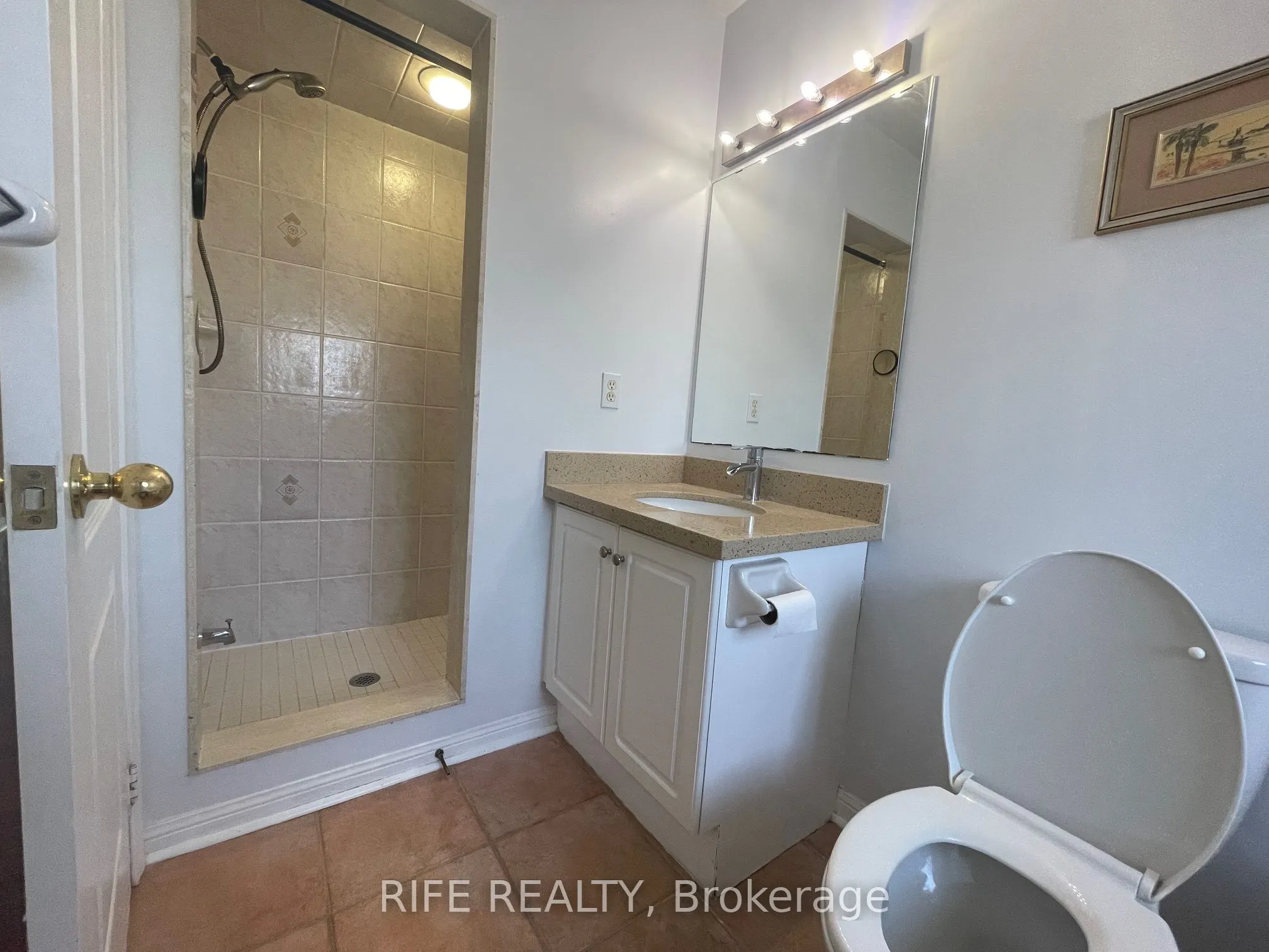 156 Town Centre Boulevard, #Main