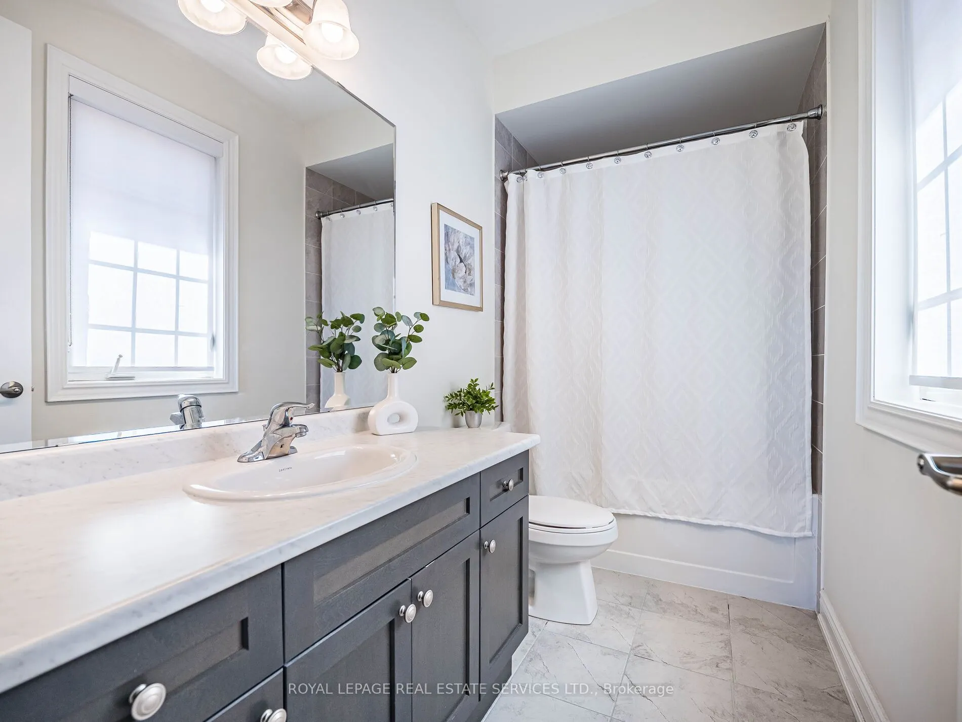 23 Grace Lake Court