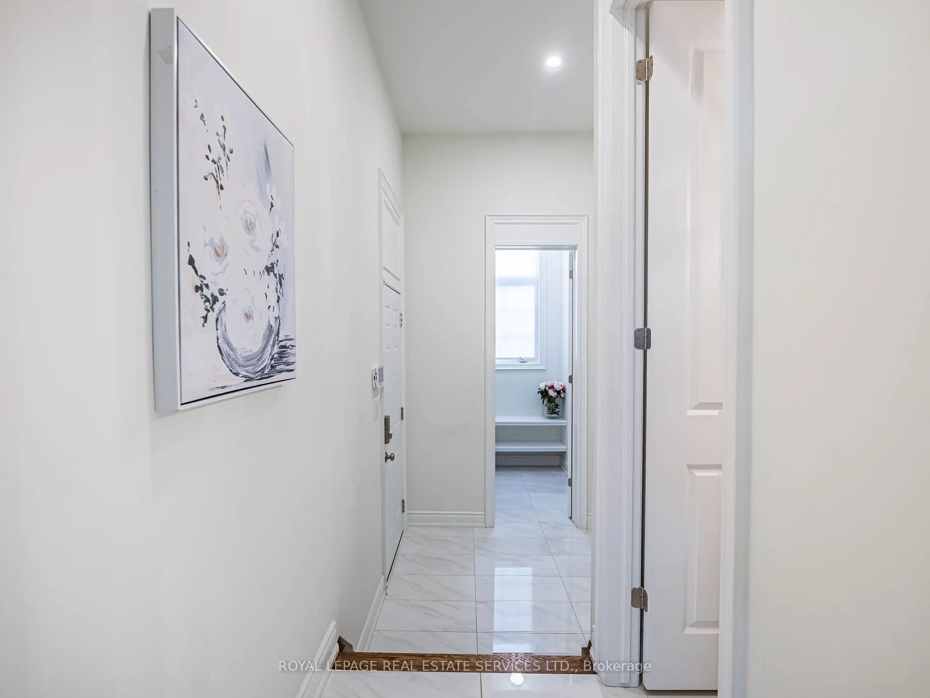 23 Grace Lake Court