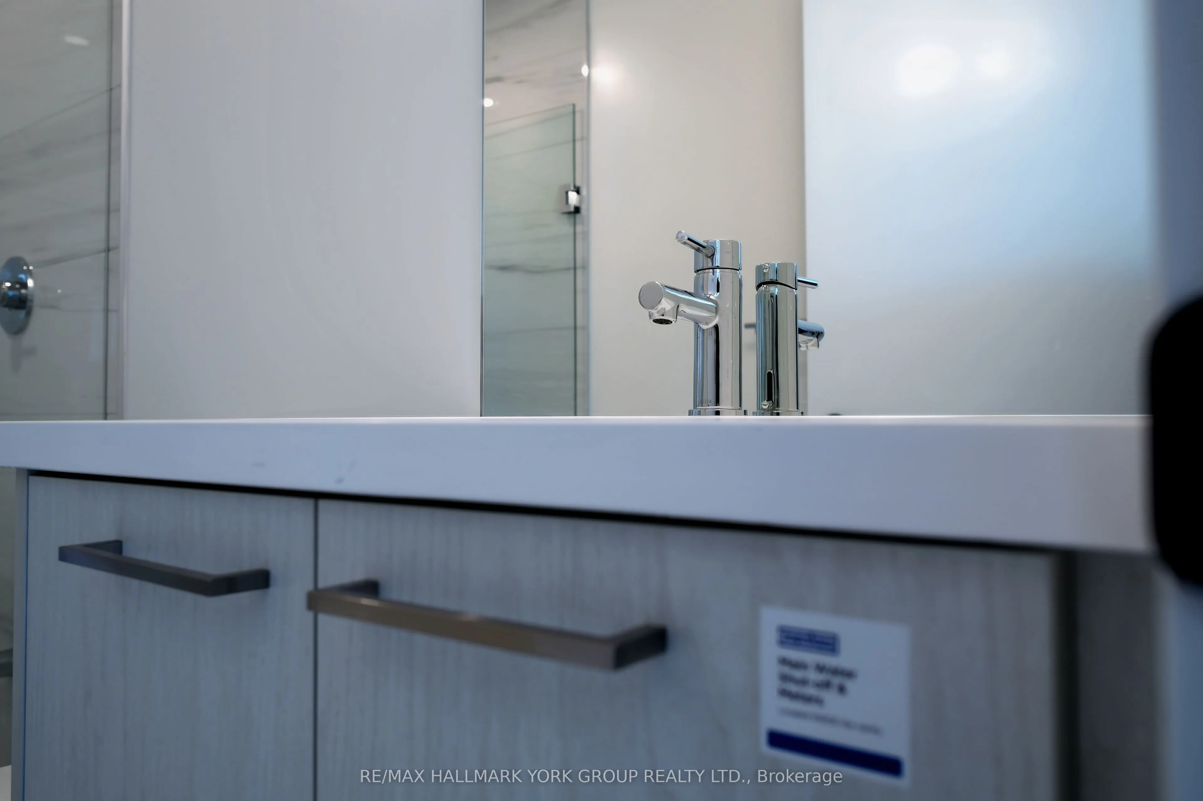 28 Interchange Way, #3812