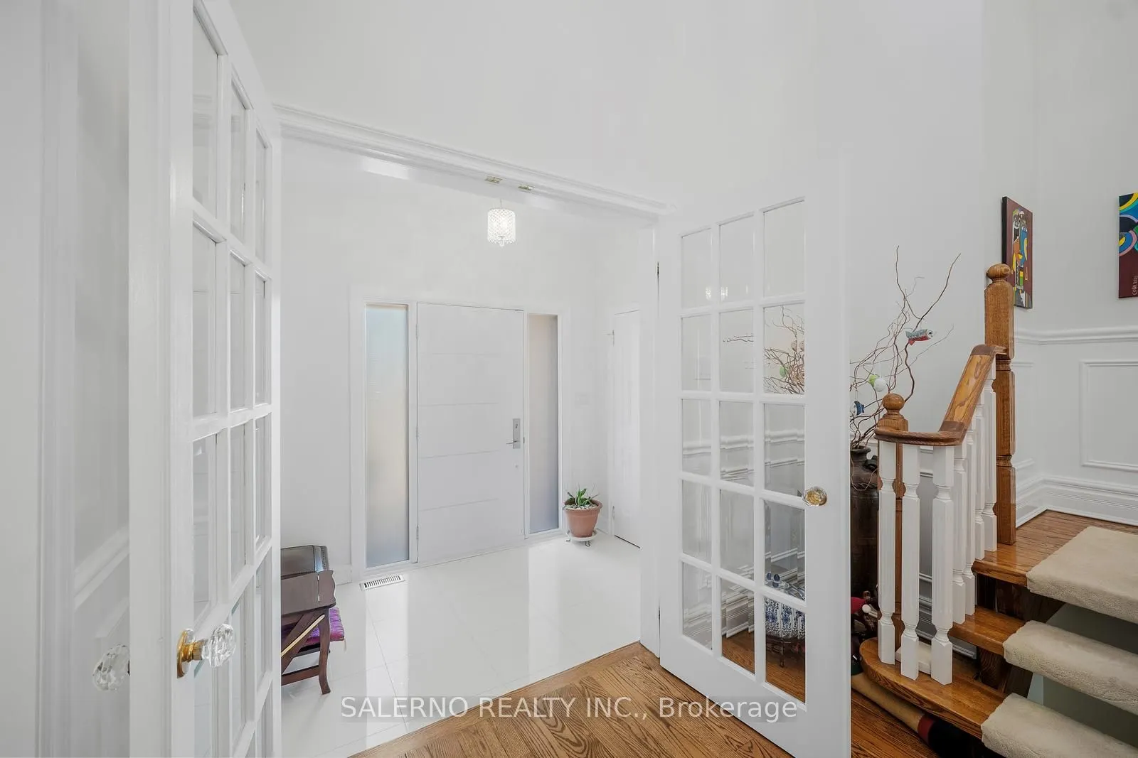 32 Donna Mae Crescent