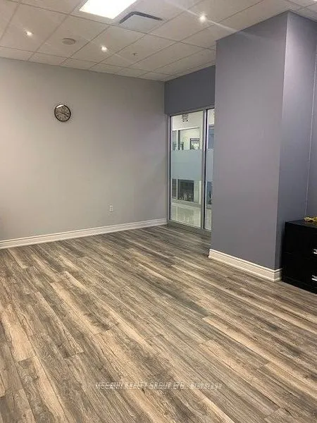 7163 Yonge Street, #213