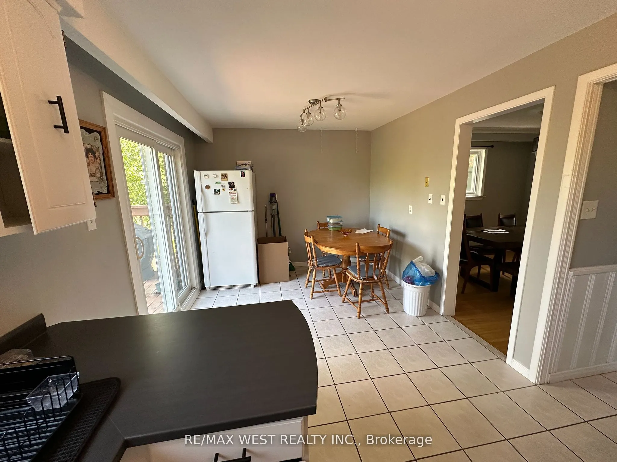 152 Rainbow Drive, #Upper