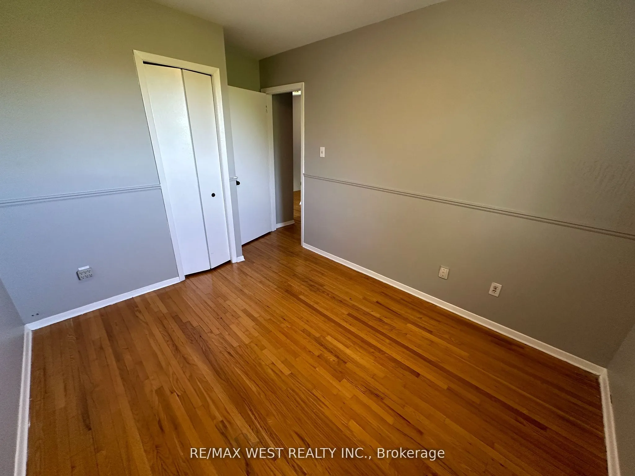 152 Rainbow Drive, #Upper