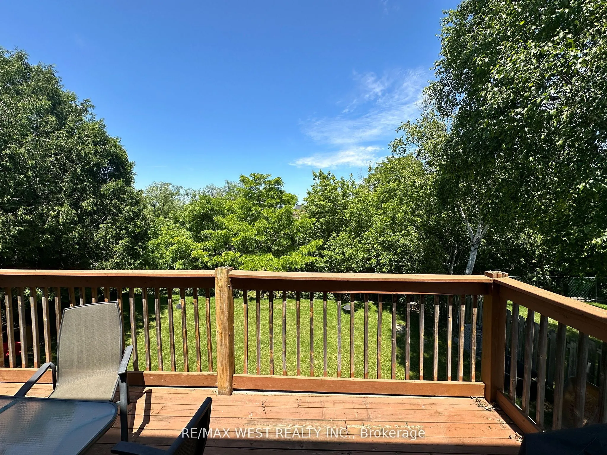 152 Rainbow Drive, #Upper