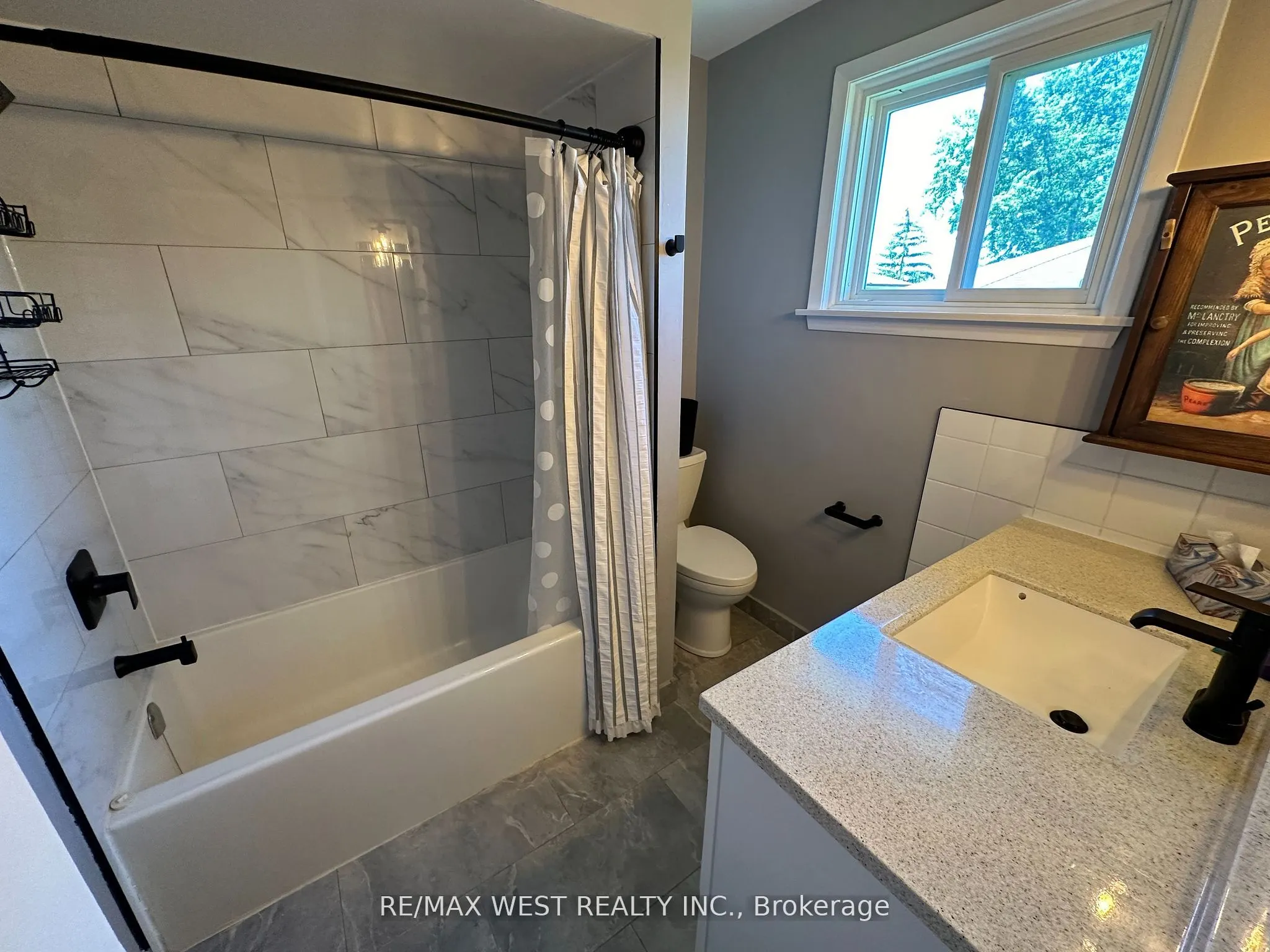 152 Rainbow Drive, #Upper