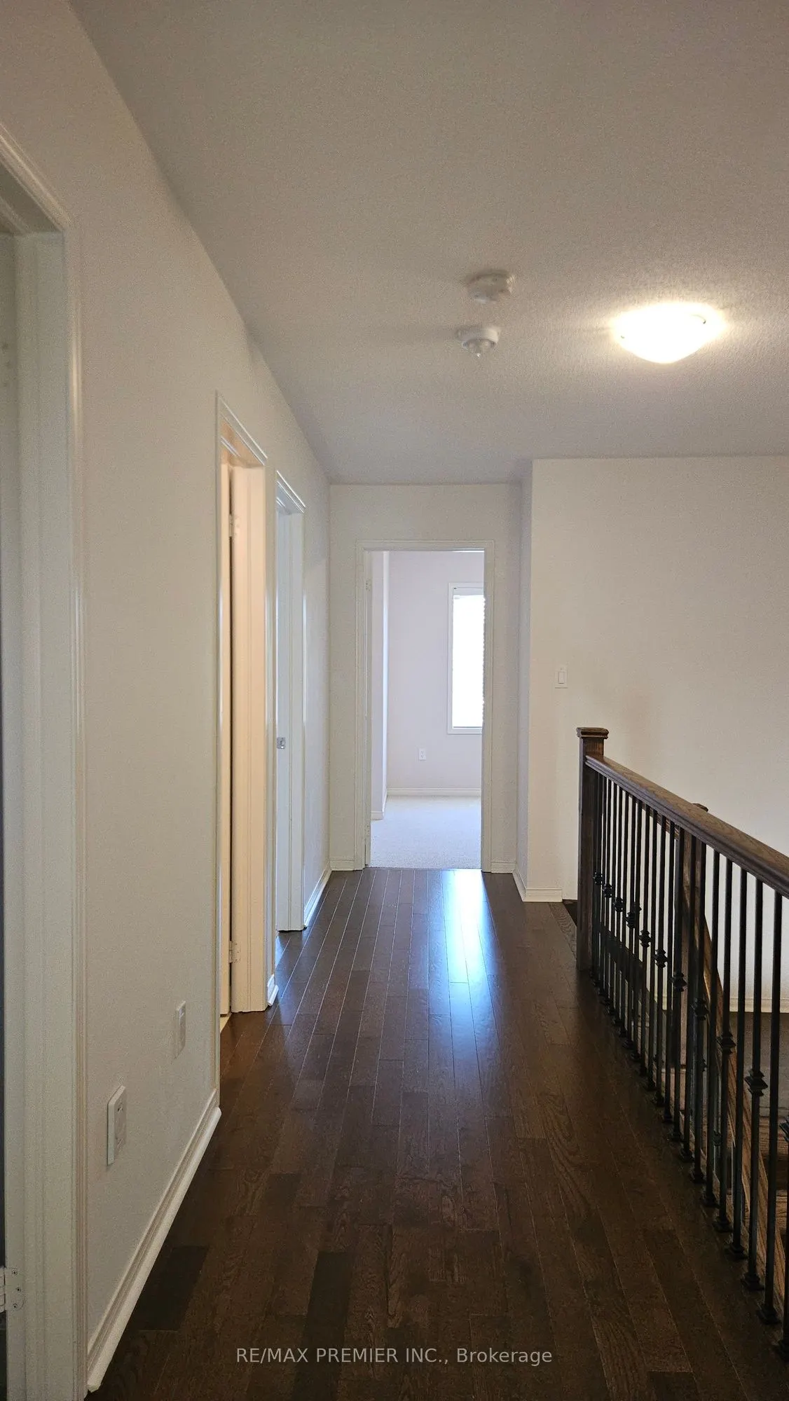 96 Fortis Crescent