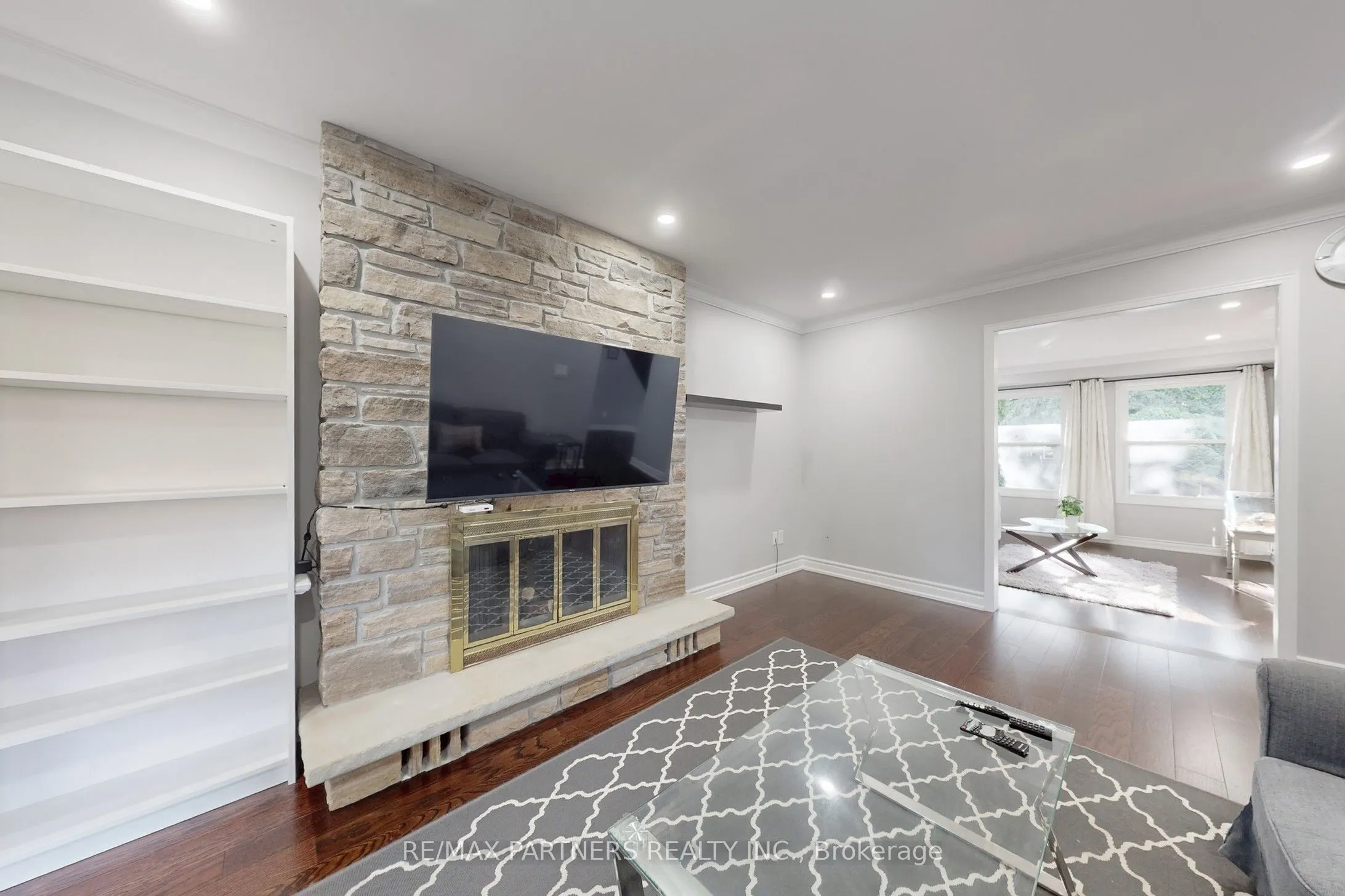 82 Ferndell Circle