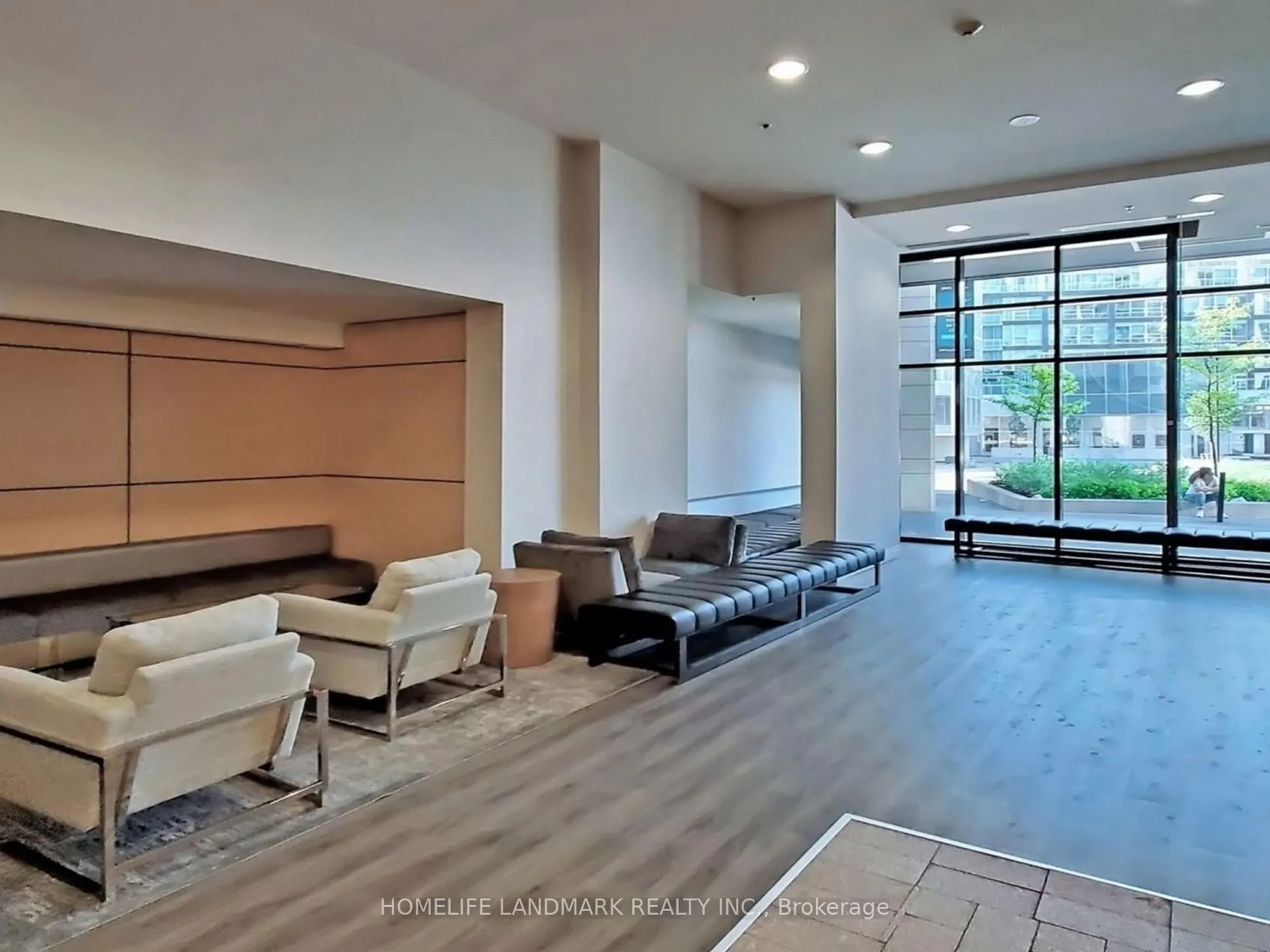 2910 Highway 7 Road, #1802