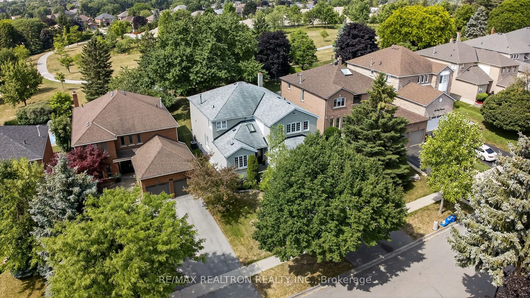 351 Kirby Crescent