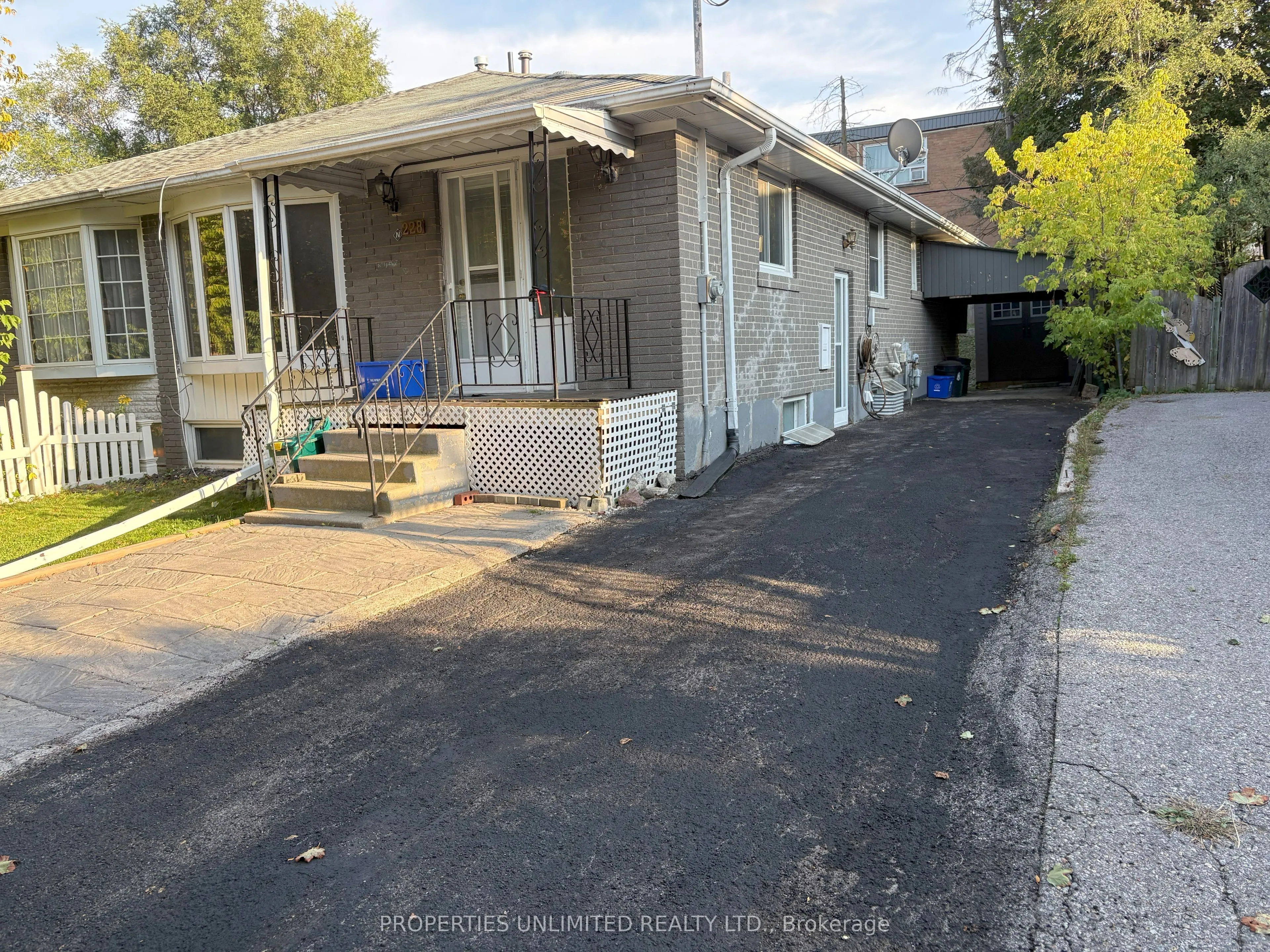 228 Penn Avenue S