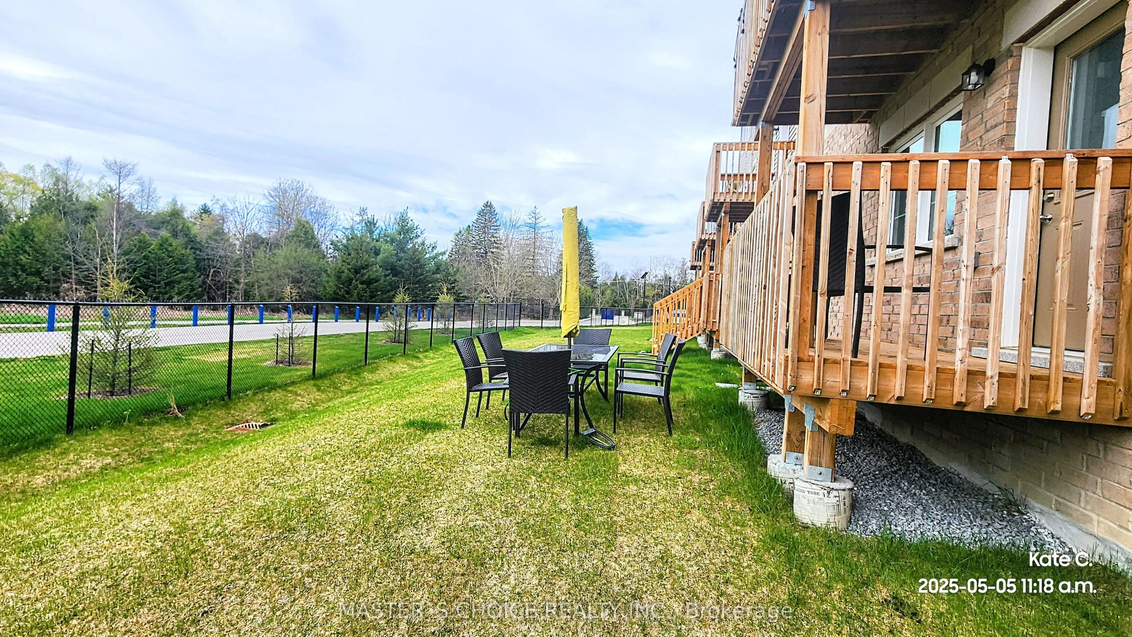 92 Lyall Stokes Circle