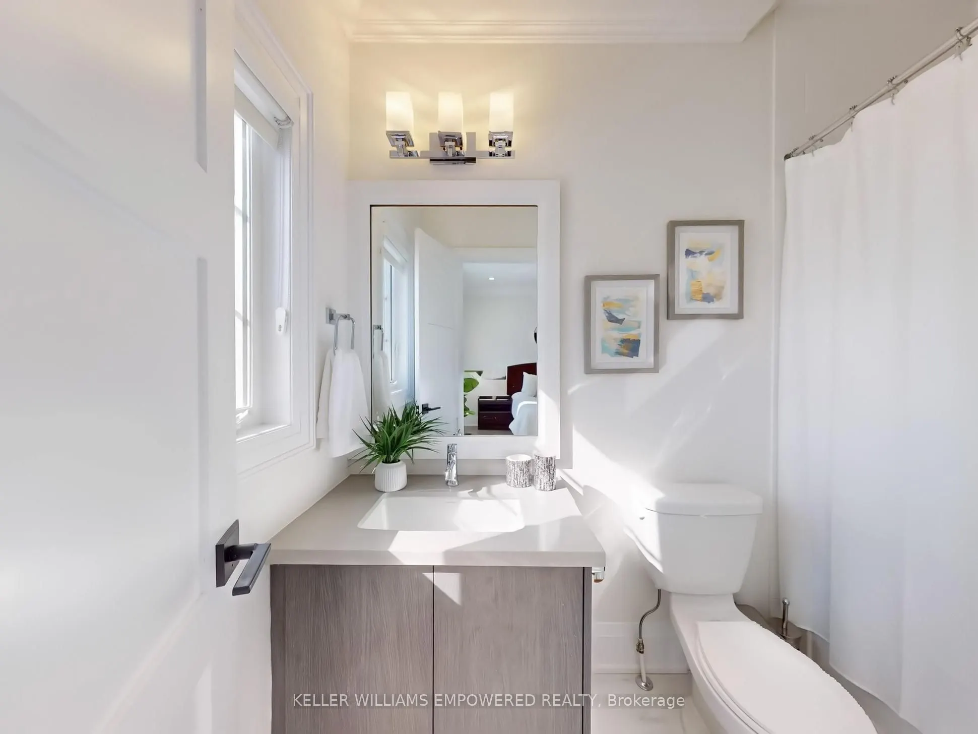 266 Touch Gold Crescent, #Main