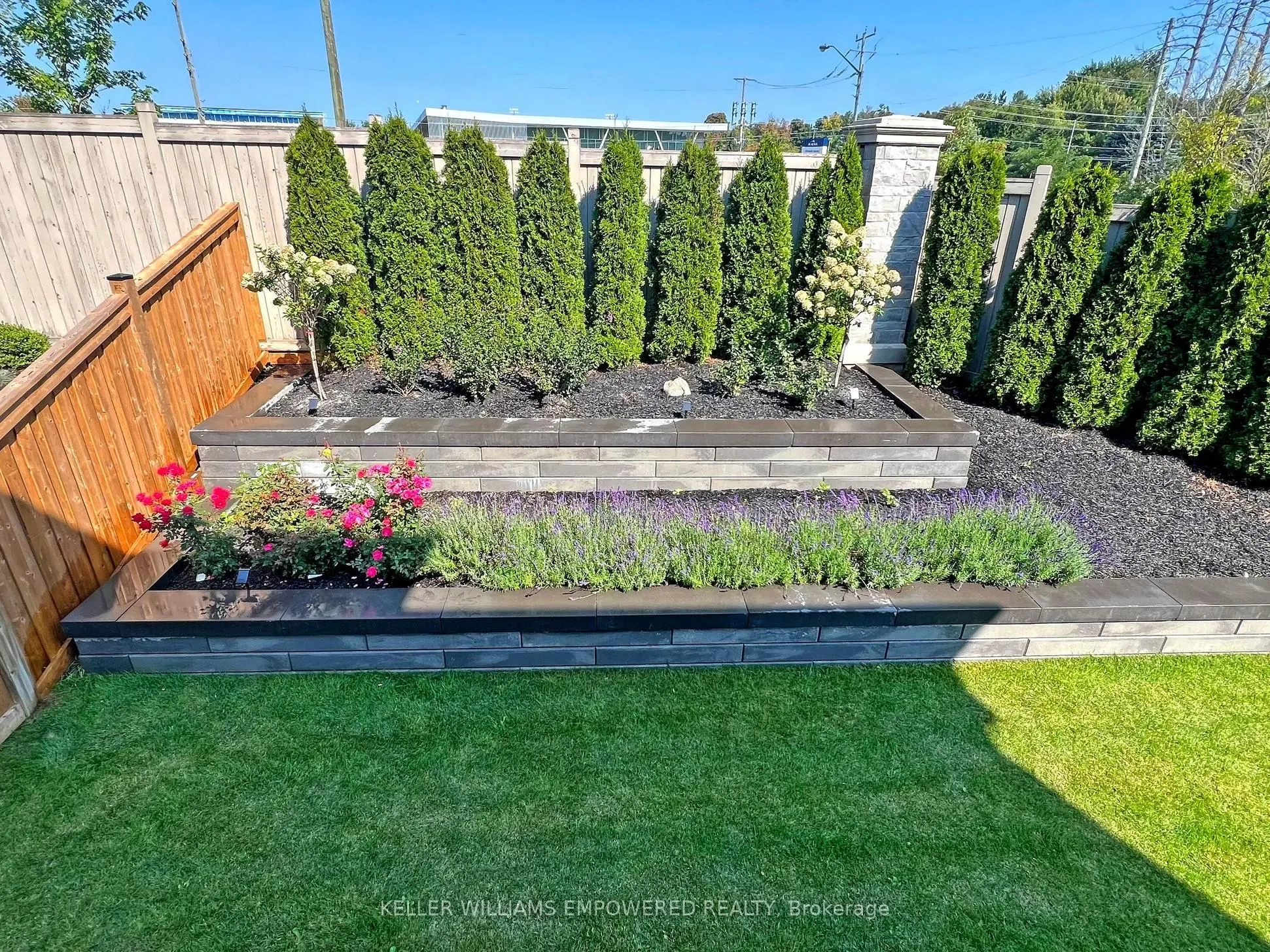 266 Touch Gold Crescent, #Main