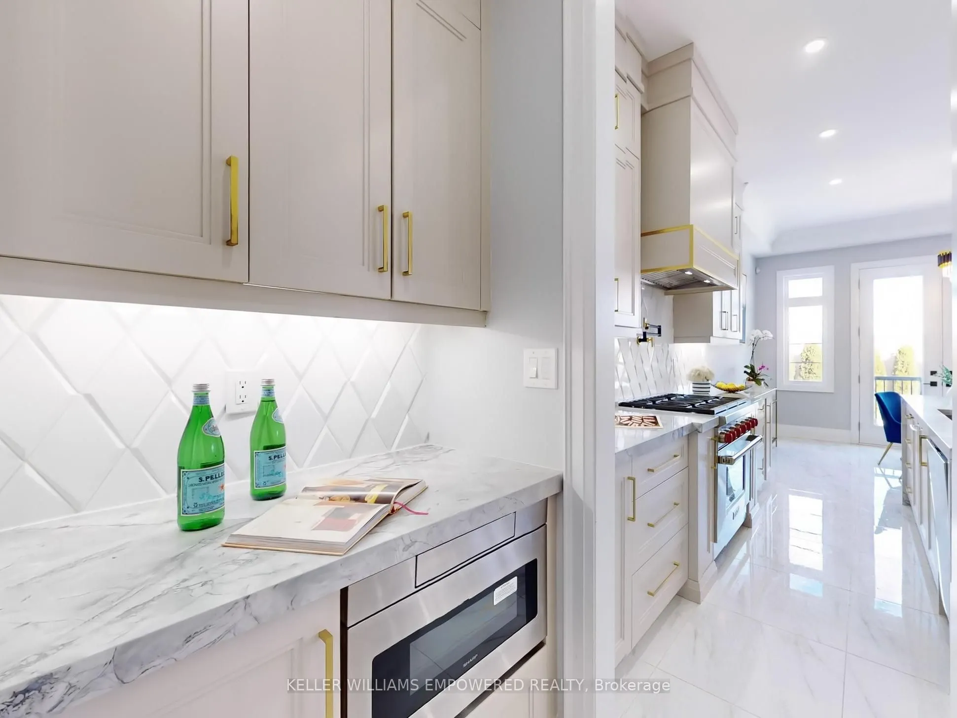 266 Touch Gold Crescent, #Main