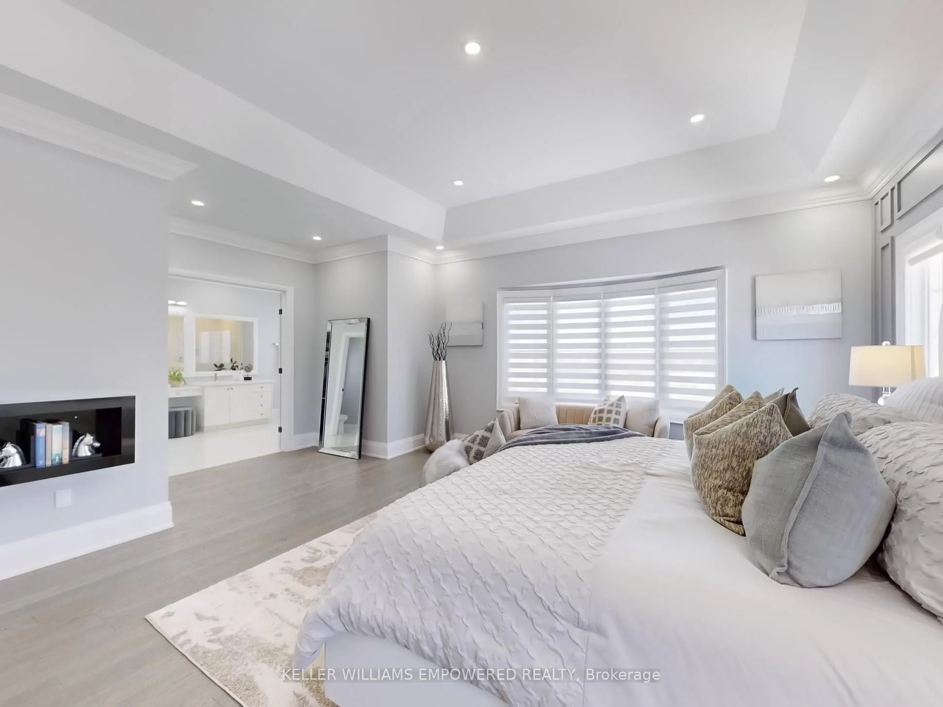 266 Touch Gold Crescent, #Main