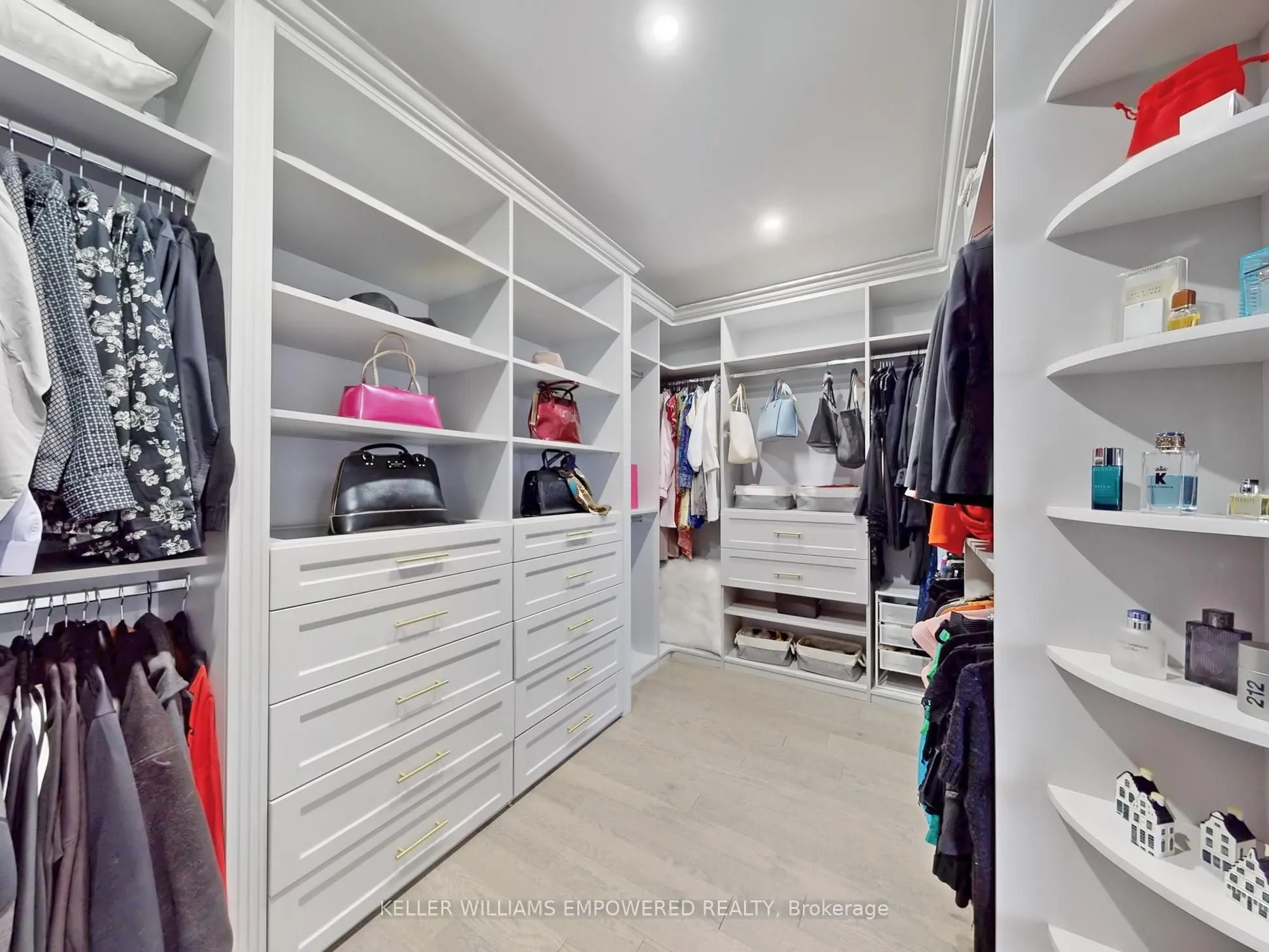 266 Touch Gold Crescent, #Main