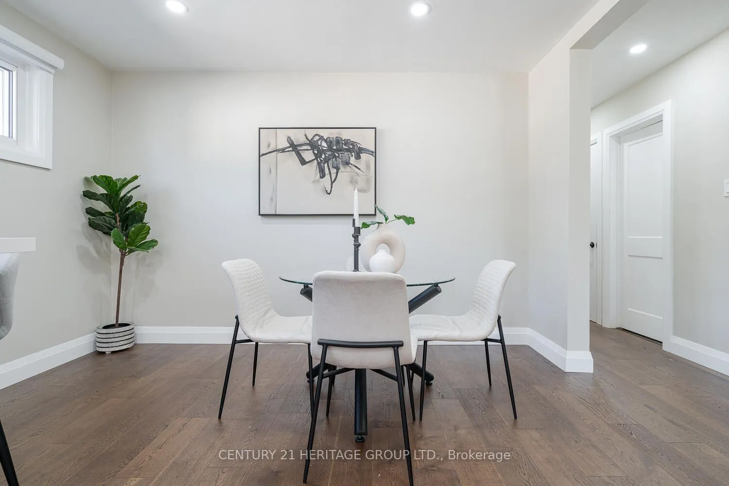 254 Demaine Crescent