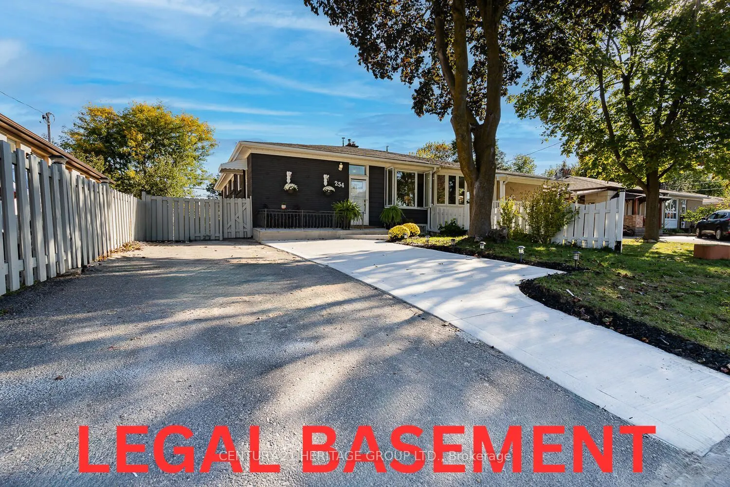 254 Demaine Crescent