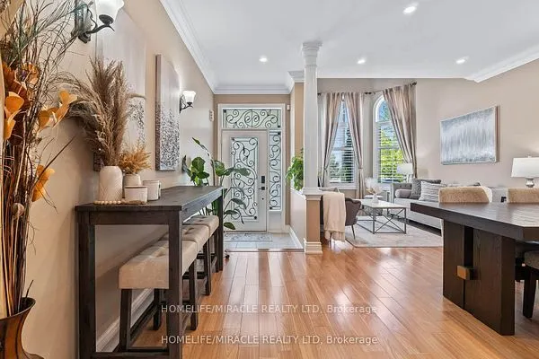 32 Albert Roffey Crescent