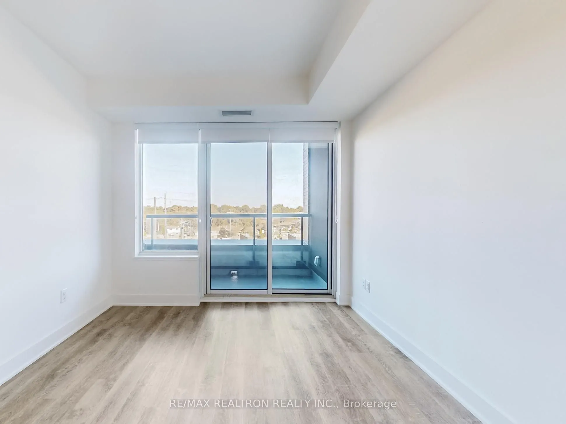 185 Deerfield Road, #415