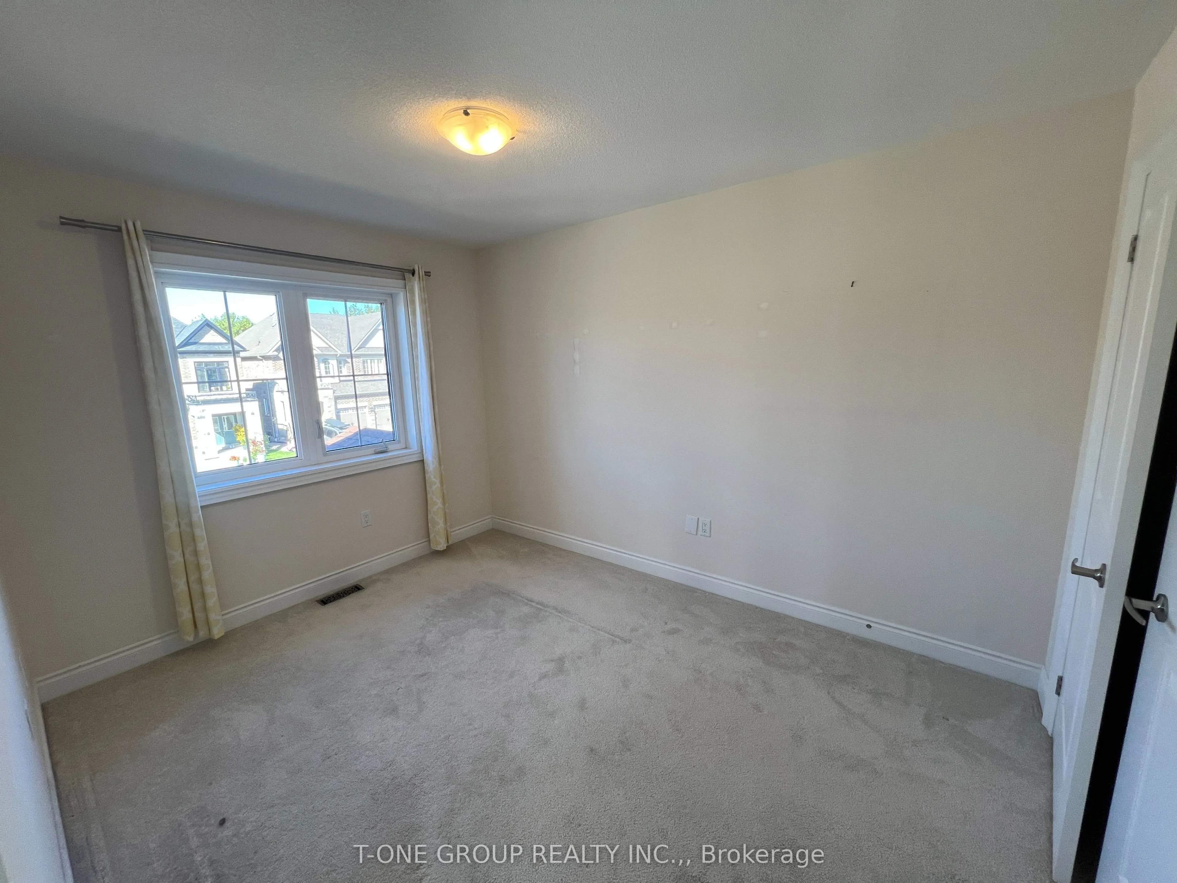 127 Countryman Road