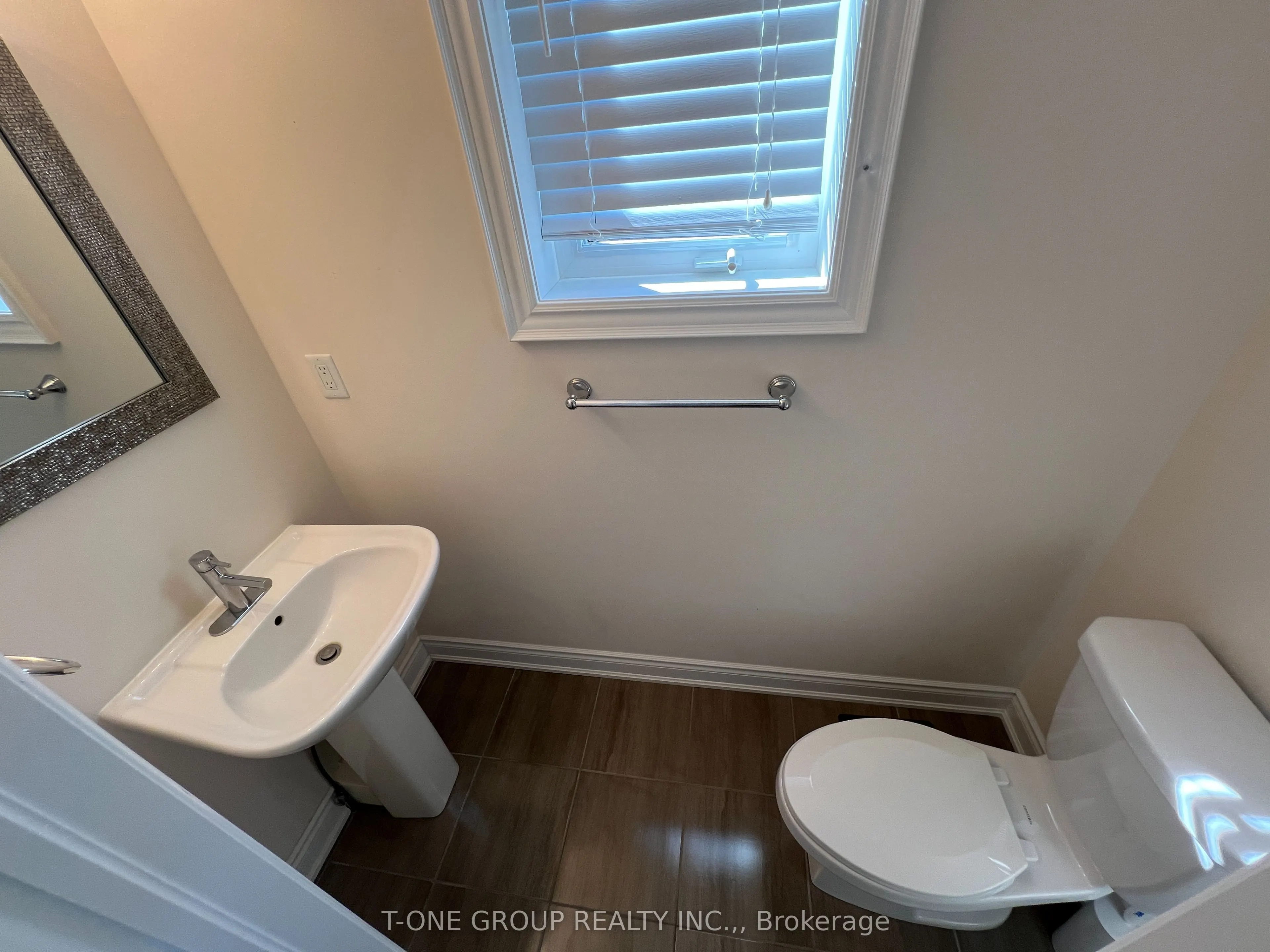 127 Countryman Road