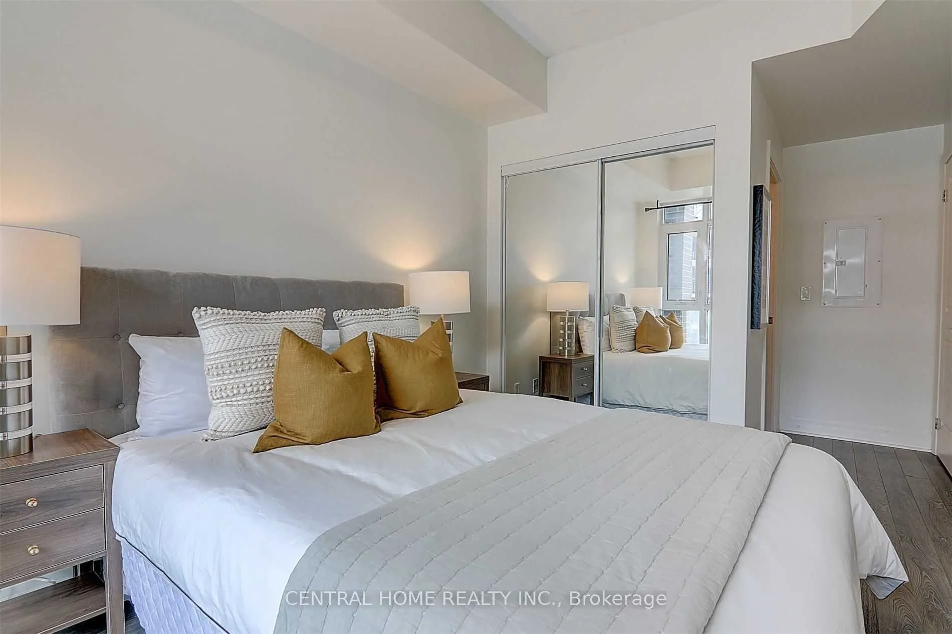 8110 Birchmount Road, #609E