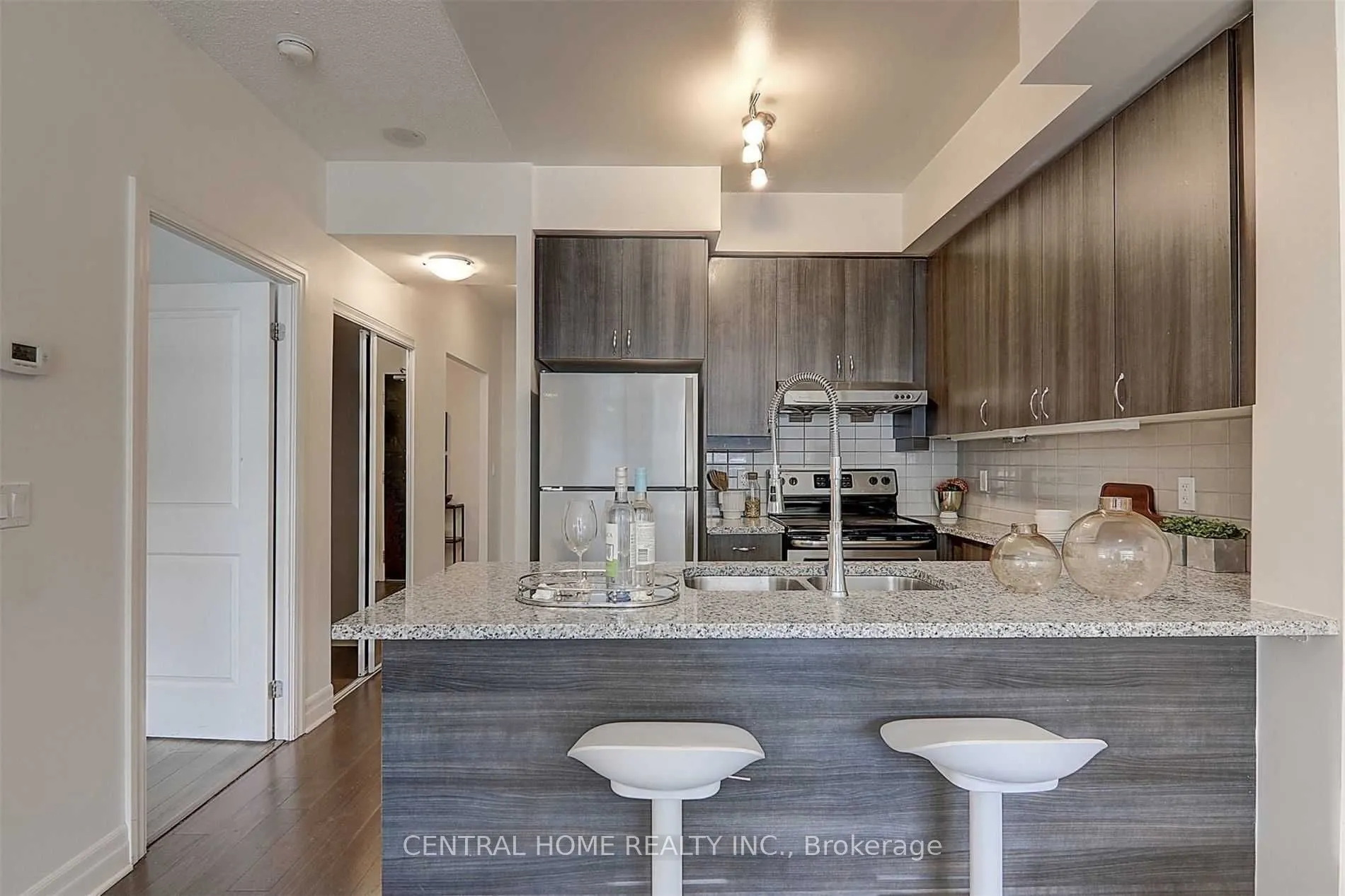 8110 Birchmount Road, #609E