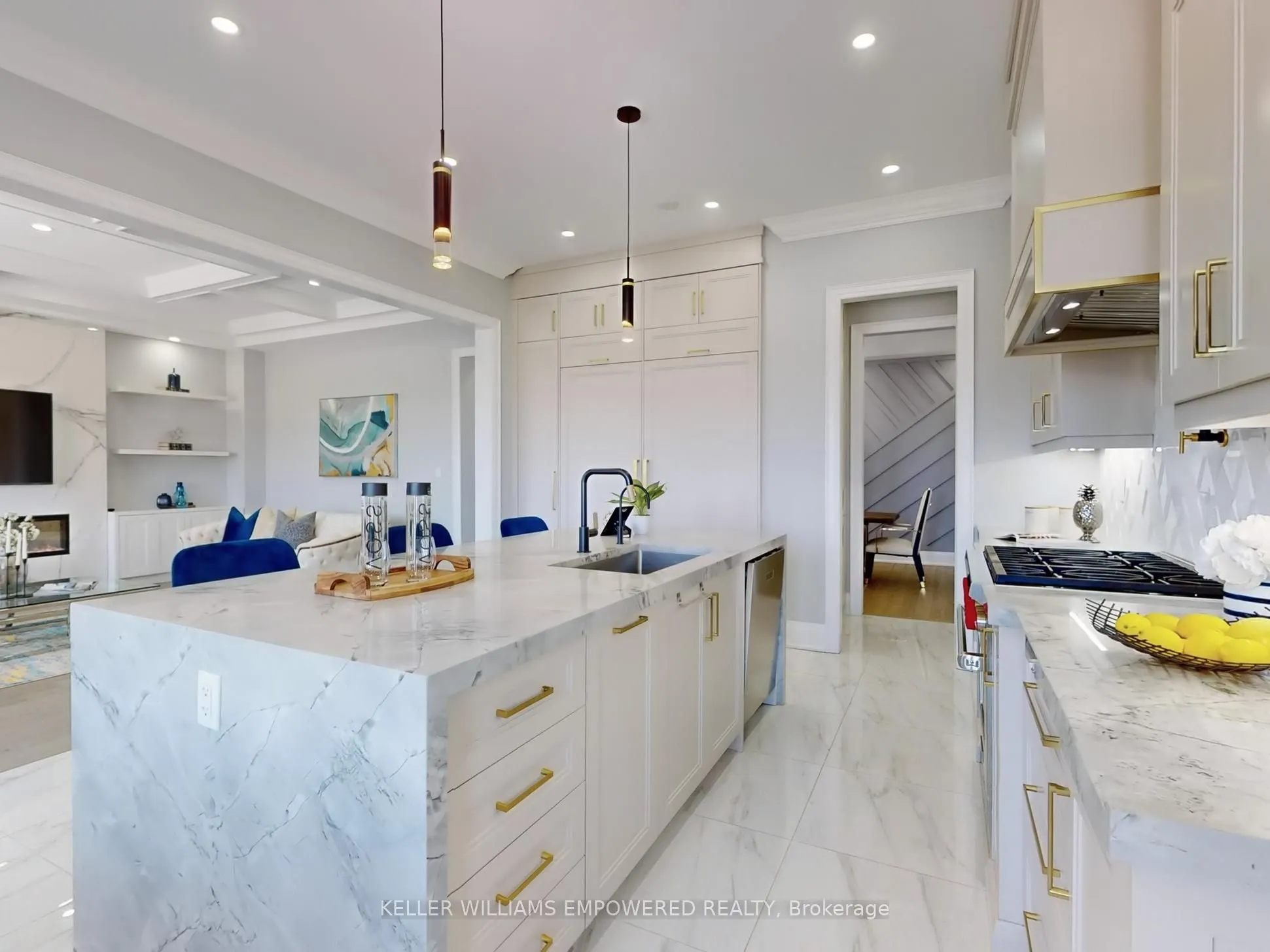 266 Touch Gold Crescent