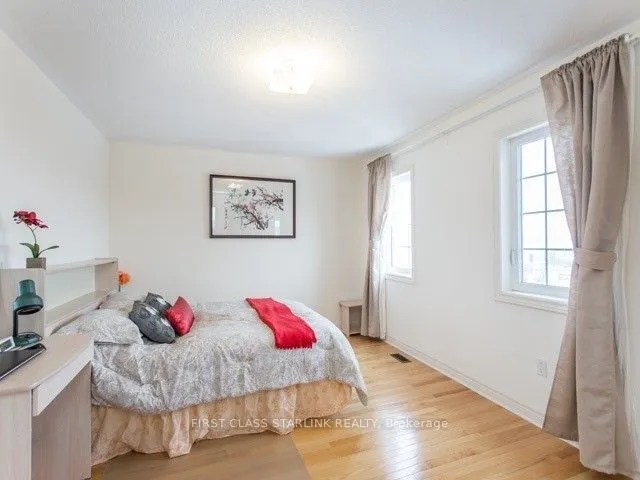 63 Aikenhead Avenue