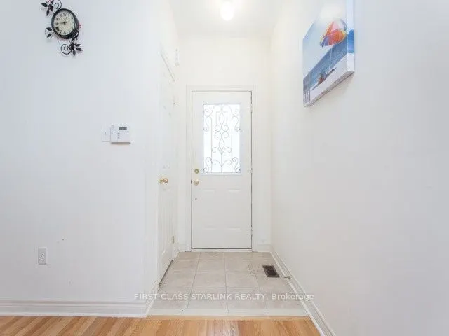 63 Aikenhead Avenue